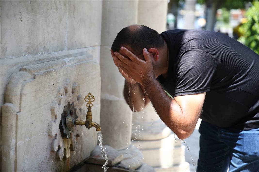 Meteoroloji Konya’ya serinleten haberi verdi: Şemsiyeleri hazırlayın 1